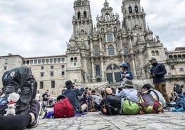 Un peregrino de Jaén culmina el Camino de Santiago y esta es la emotiva sorpresa que recibe: «No pude evitar llorar»