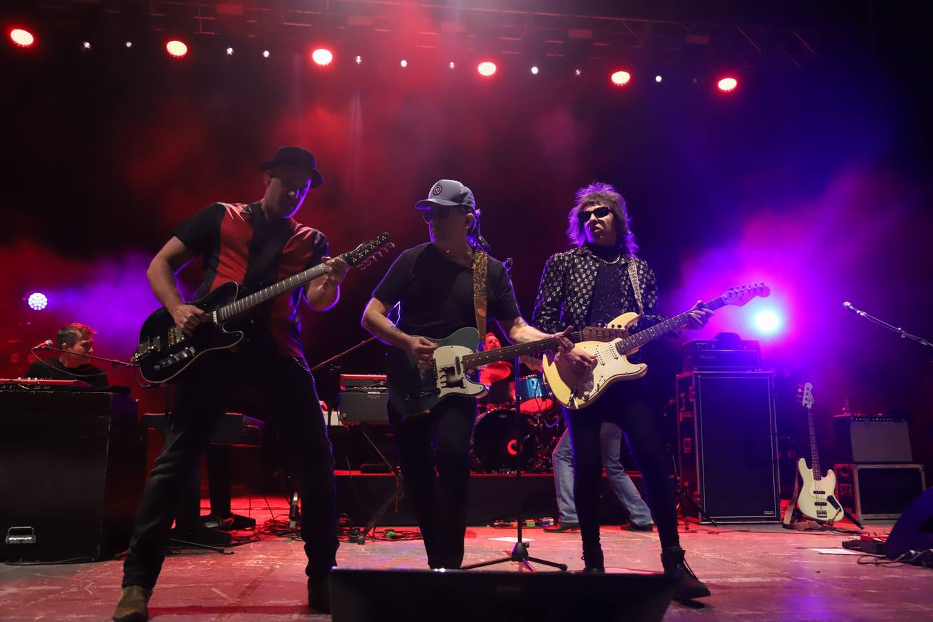 Fotos: el espectacular concierto de Andrés Calamaro en la Axerquía