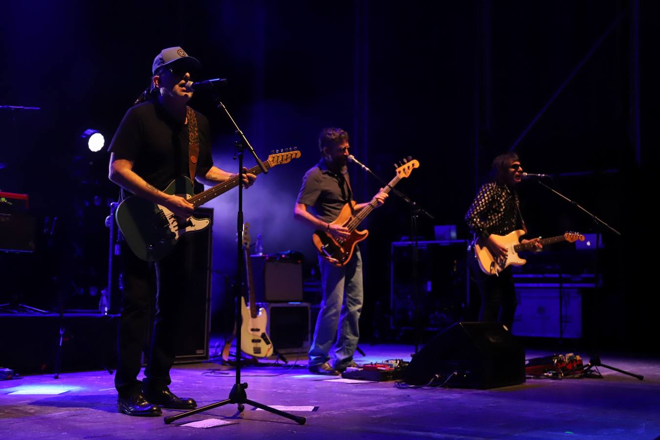 Fotos: el espectacular concierto de Andrés Calamaro en la Axerquía