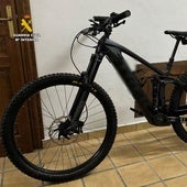 Compra una bicicleta eléctrica de 11.000 euros por 400 y acaba detenido junto al vendedor