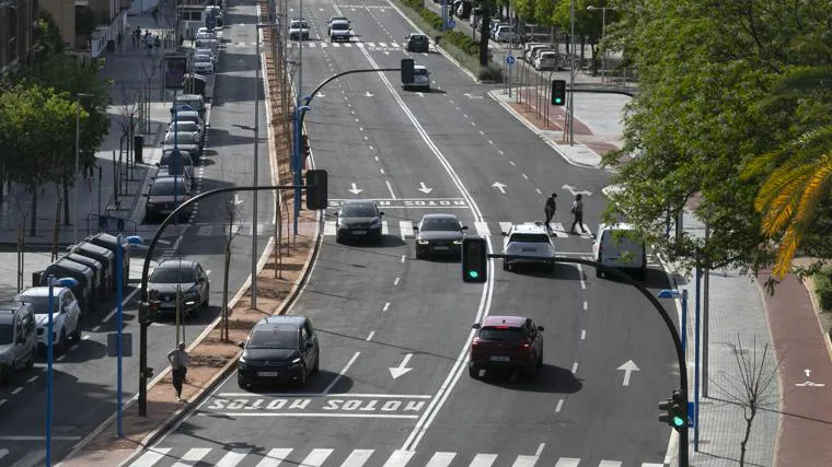 Imagen de la segunda fase de la reforma de la avenida de Trassierra tras su inaugruación en abril