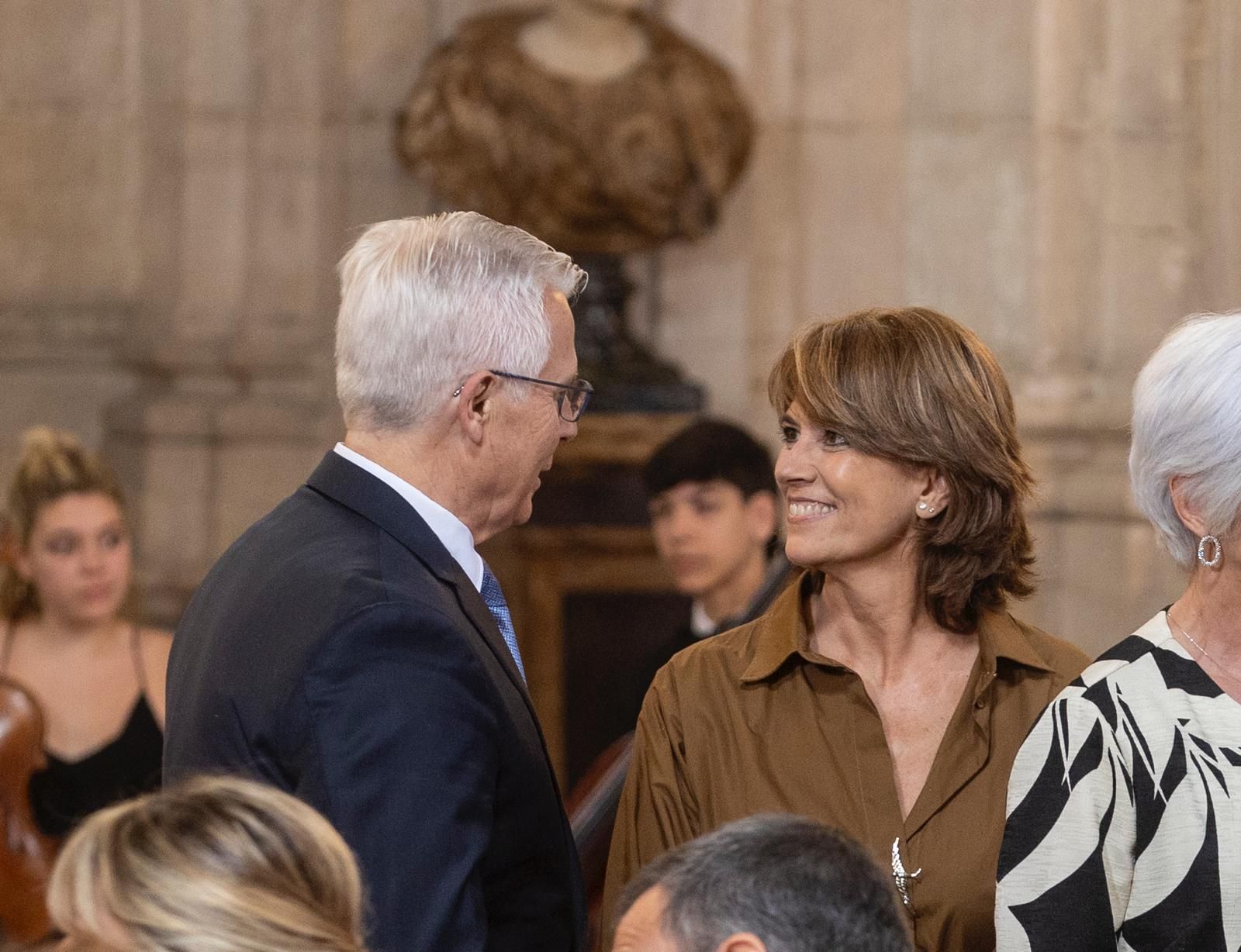 Baltasar Garzón y Dolores Delgado en el acto de imposición de condecoraciones de la Orden del Mérito Civil