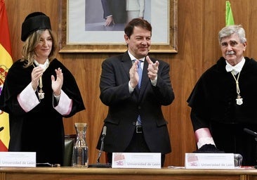 Mañueco reunirá a los rectores en busca de «consenso» sobre los nuevos grados