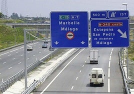 PSOE y Con Málaga se abstienen para pedir al Gobierno que no suba el precio de los peajes de la Costa del Sol en verano