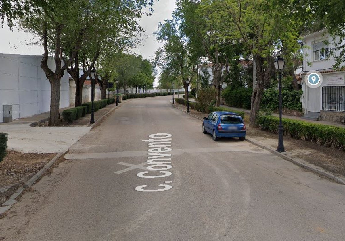 Calle Convento en Tembleque, donde está situada la joyería