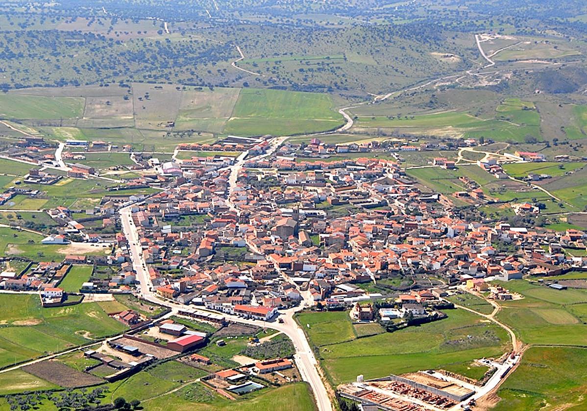 Este es el pueblo de España que más alejado se encuentra del mar: cuál es y cuántos kilómetros hay que recorrer para llegar