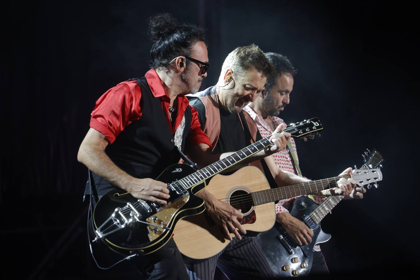 Manolo García enamora al público cordobés con un concierto único en imágenes