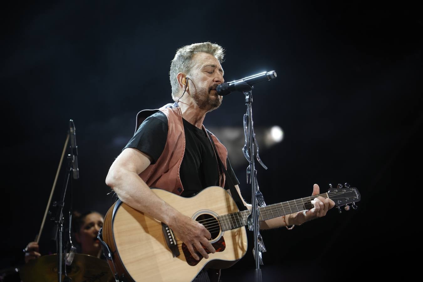 Manolo García enamora al público cordobés con un concierto único en imágenes