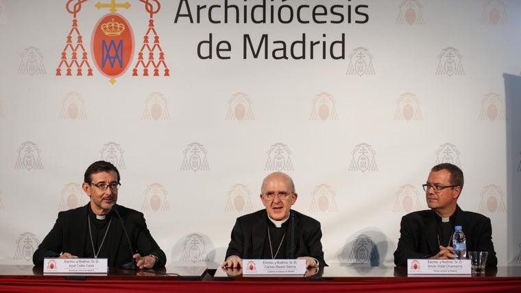 Jesús Vidal Chamorro, a la derecha, junto a José Cobo y Carlos Osoro