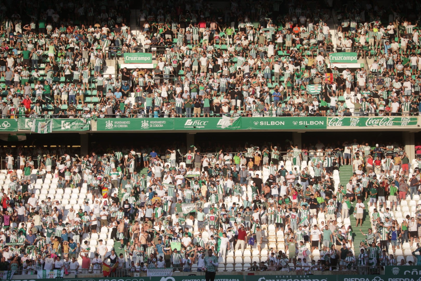 Las mejores imágenes de un ascenso para la historia del Córdoba CF