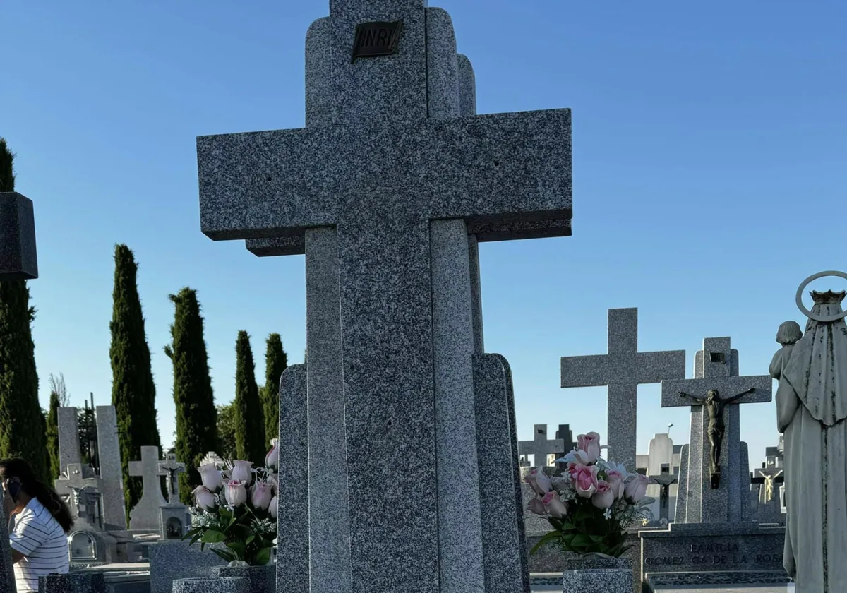 Cementerio de Noblejas, el último de la provincia en ser desvalijado de crucifijos