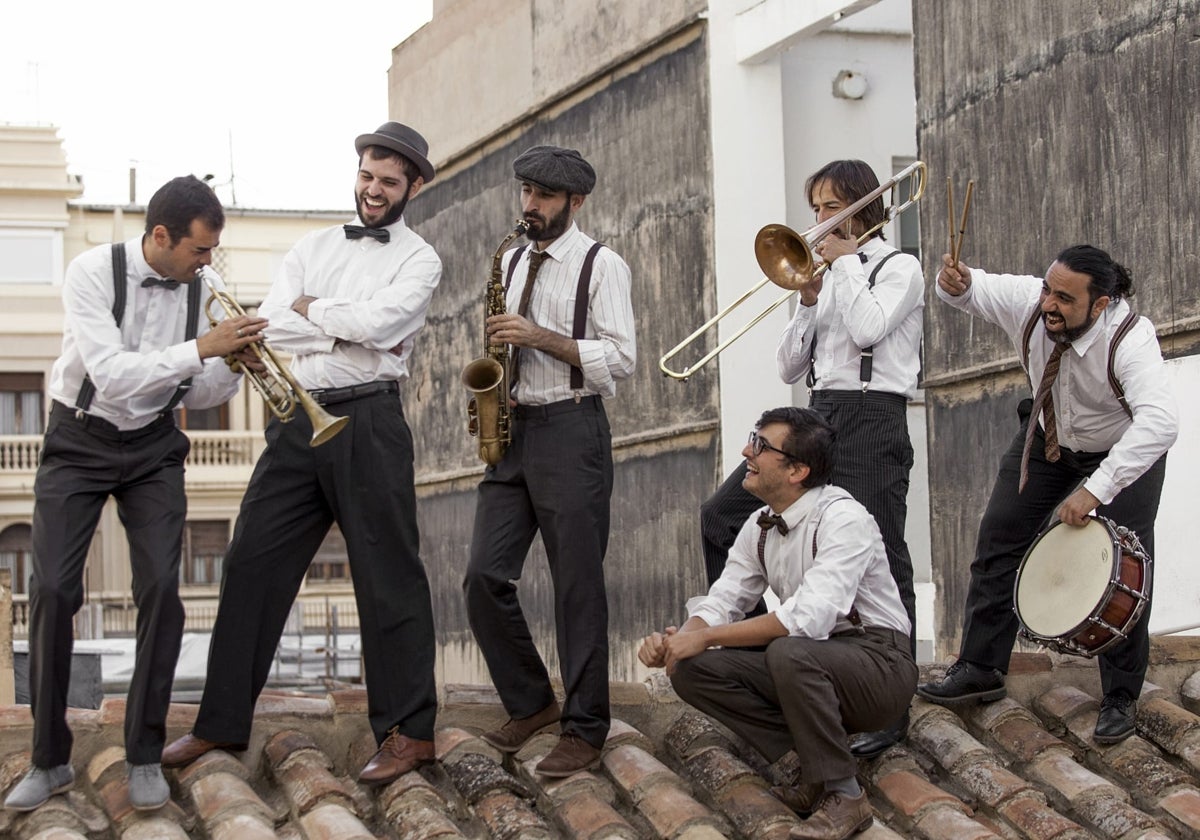 La Dancing Pepa Swing Band