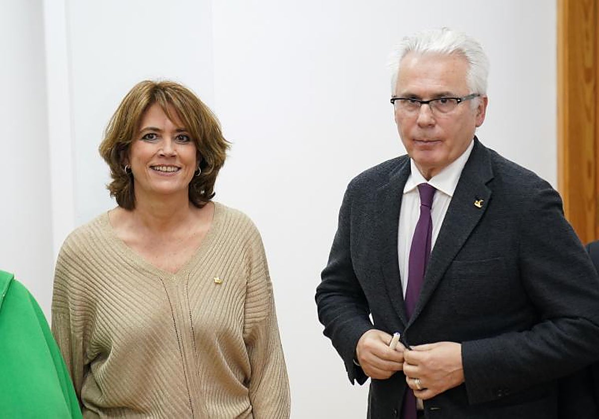 La ex fiscal general del Estado, Dolores Delgado y el asesor del Tribunal Penal Internacional y ex juez Baltasar Garzón,