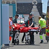 Rescatados dos cayucos con 105 personas en las islas de Gran Canaria y El Hierro