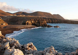 Muere una mujer de 32 años tras caer al mar en Ajuy (Fuerteventura)