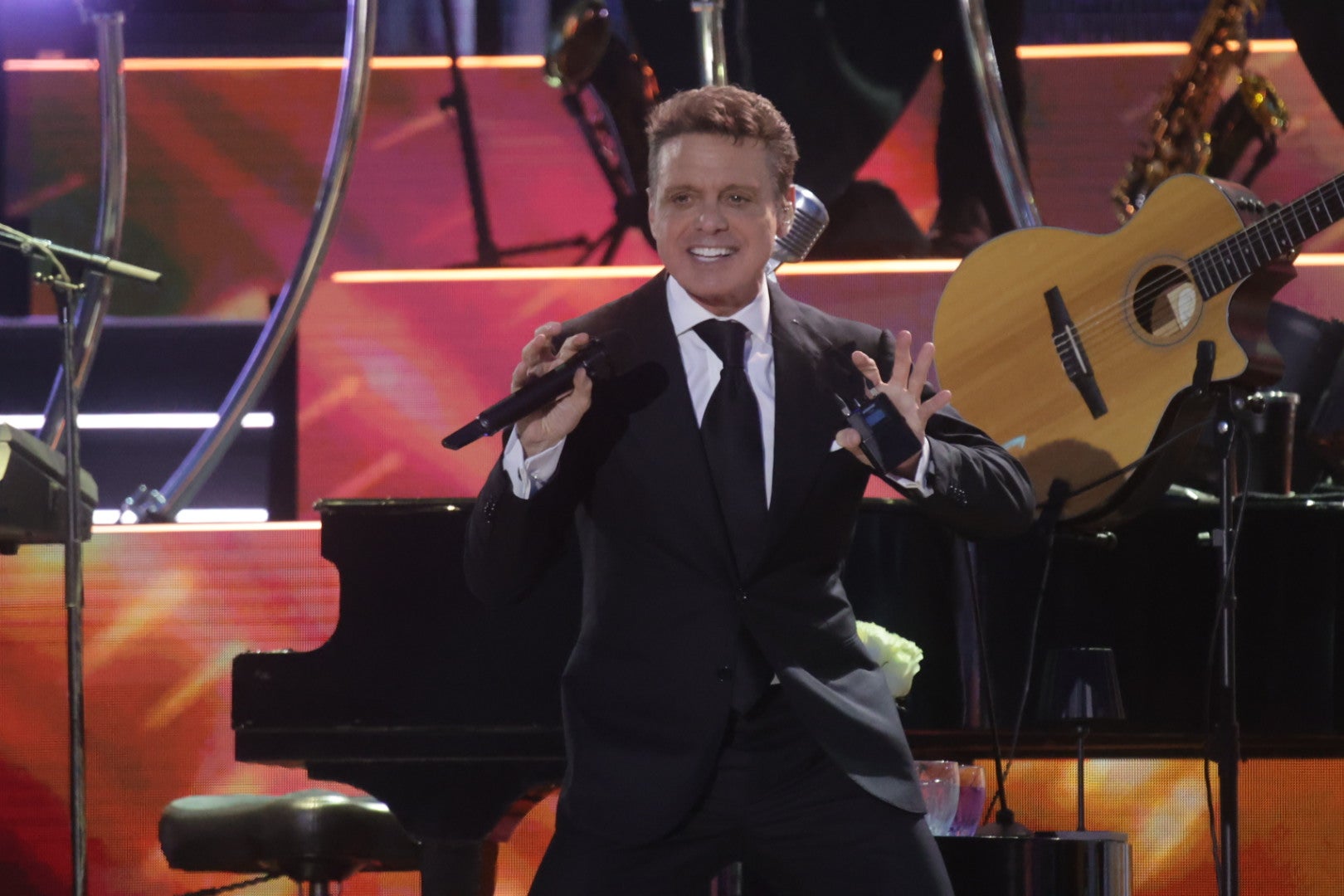 Las mejores imágenes del concierto de Luis Miguel en Córdoba