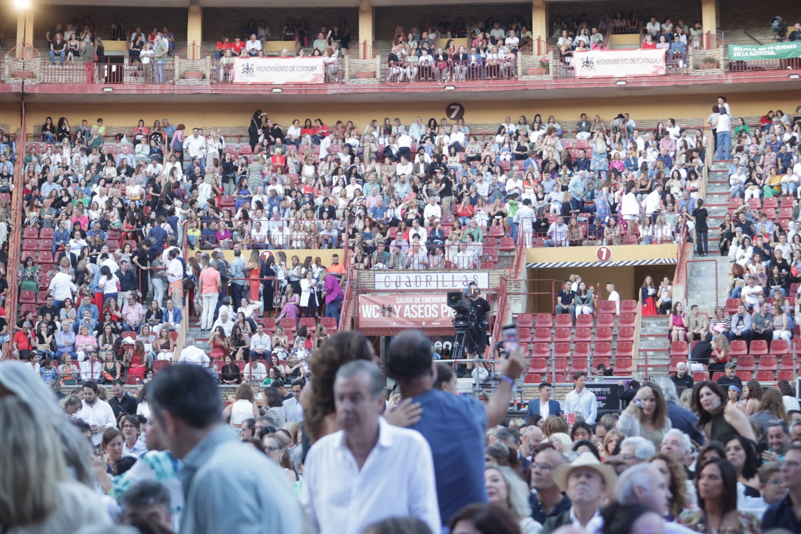 Las mejores imágenes del concierto de Luis Miguel en Córdoba