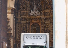 Las tallas de la iglesia de la Vera Cruz ya están en un «taller temporal» de la Catedral