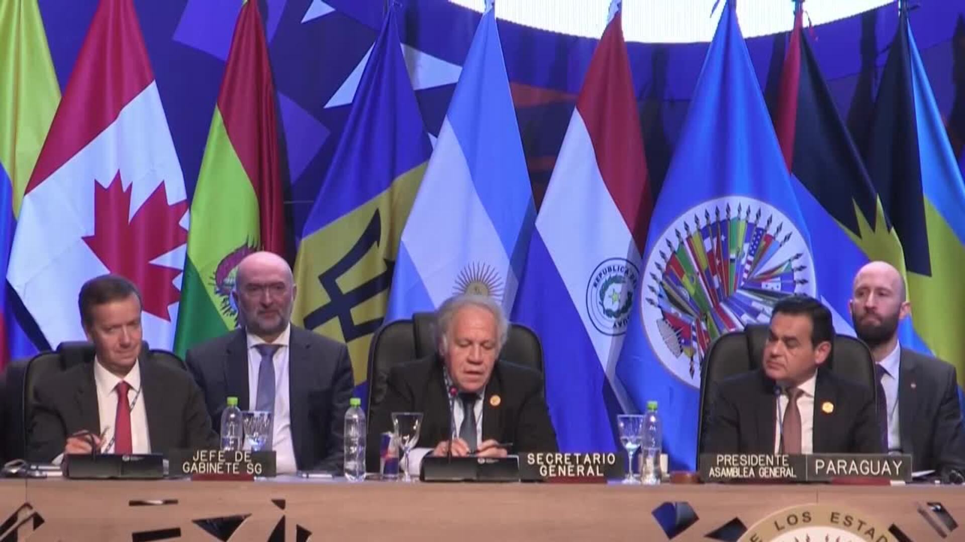 Luis Almagro dice que ser secretario general de la OEA es &quot;el mejor trabajo del mundo&quot;