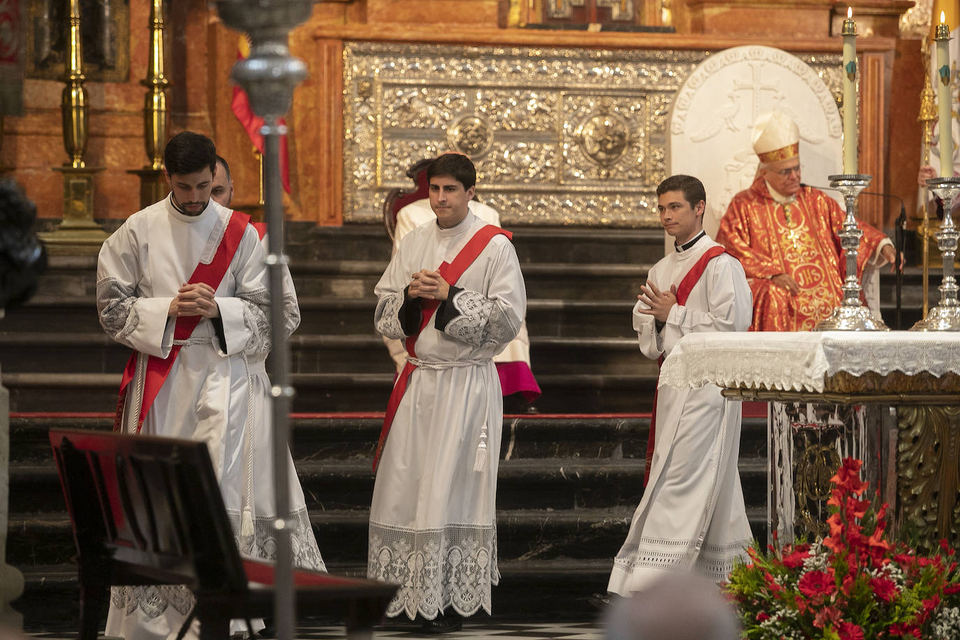 Fotos: la ordenación de ocho nuevos sacerdotes en Córdoba