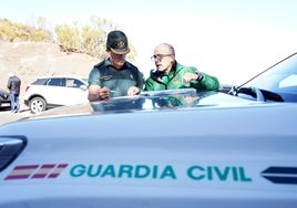 Un empleado de un hospital de Murcia encuentra un cheque de 15.000 euros y lo entrega a la Guardia Civil