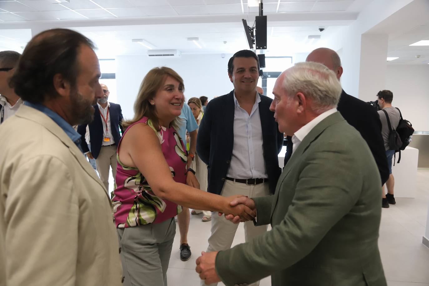 Fotos: la llegada del primer vuelo regular de Palma de Mallorca a Córdoba