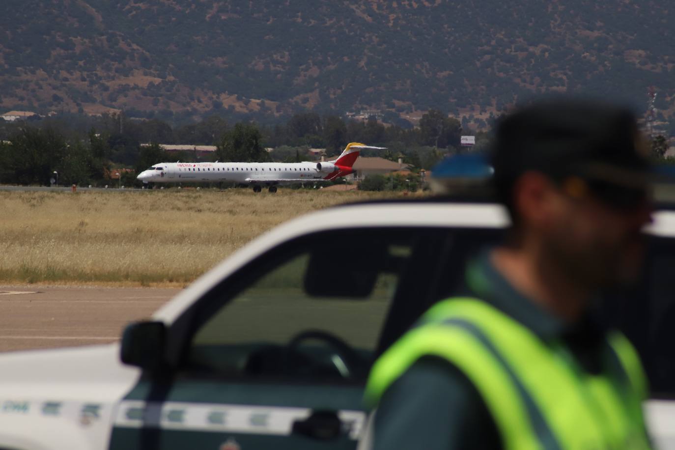 Fotos: la llegada del primer vuelo regular de Palma de Mallorca a Córdoba