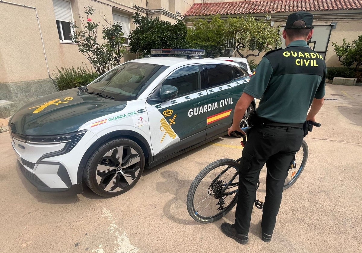 Imagen de un agente de la Guardia Civil