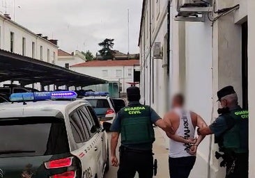 La Guardia Civil detiene a dos personas por la muerte a puñaladas de un hombre en Palma del Río en 2023
