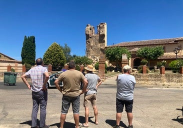 Cae desplomada la torre de la iglesia de Villaturiel (León) sin provocar daños personales