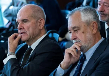 El Tribunal Constitucional propone exonerar a los expresidentes andaluces Chaves y Griñán de sus delitos en el caso ERE