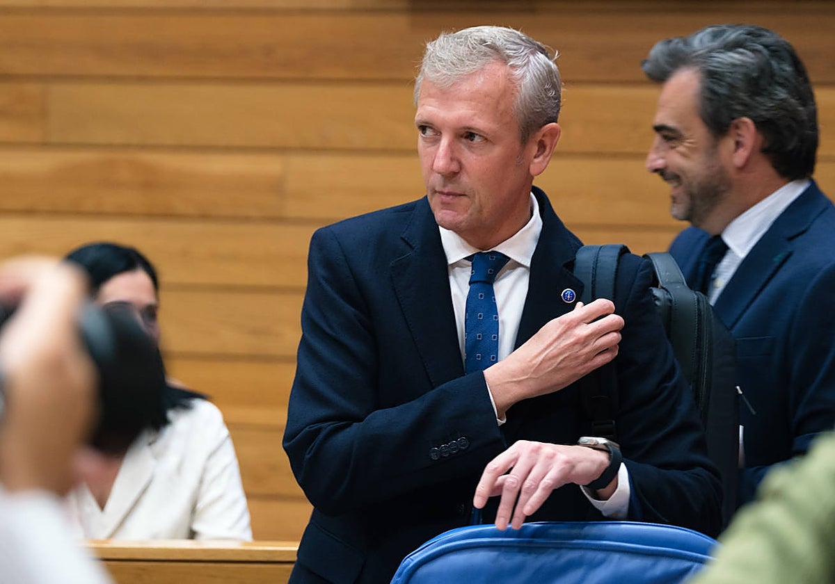 El presidente de la Xunta, Alfonso Rueda, este miércoles en el pleno del Parlamento de Galicia
