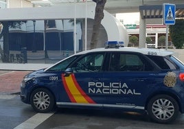 La Policía investiga un falso tiroteo en Marbella contra la fachada de un café