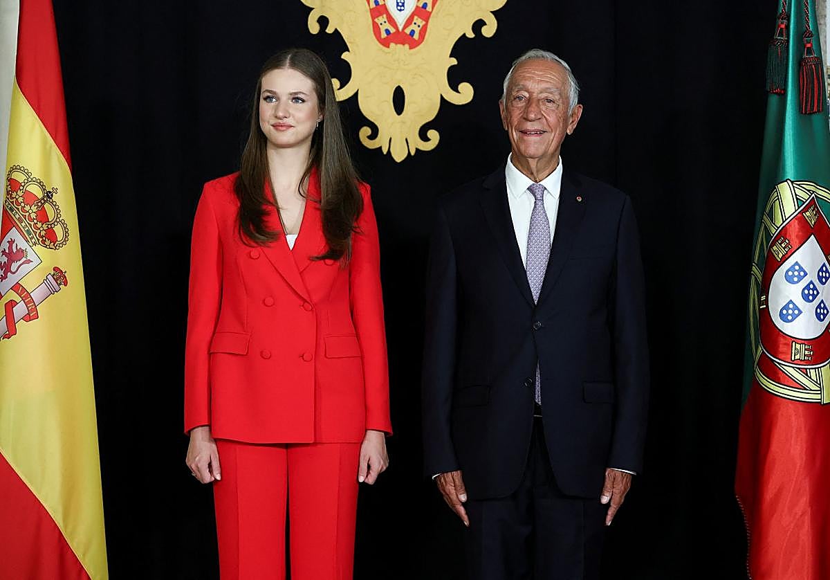 La Princesa Leonor y el presidente de la República Portuguesa, Marcelo Rebelo de Sousa.