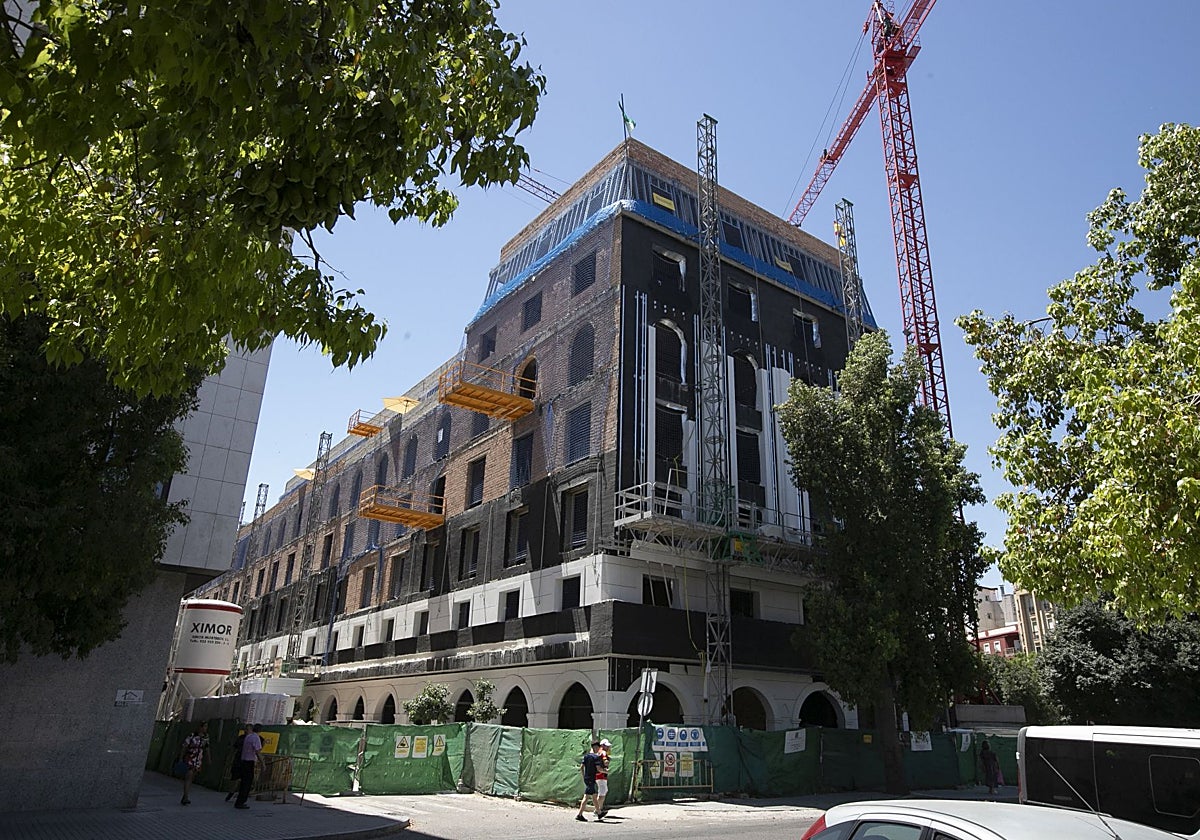 Exterior del futuro hotel Mezquita Center