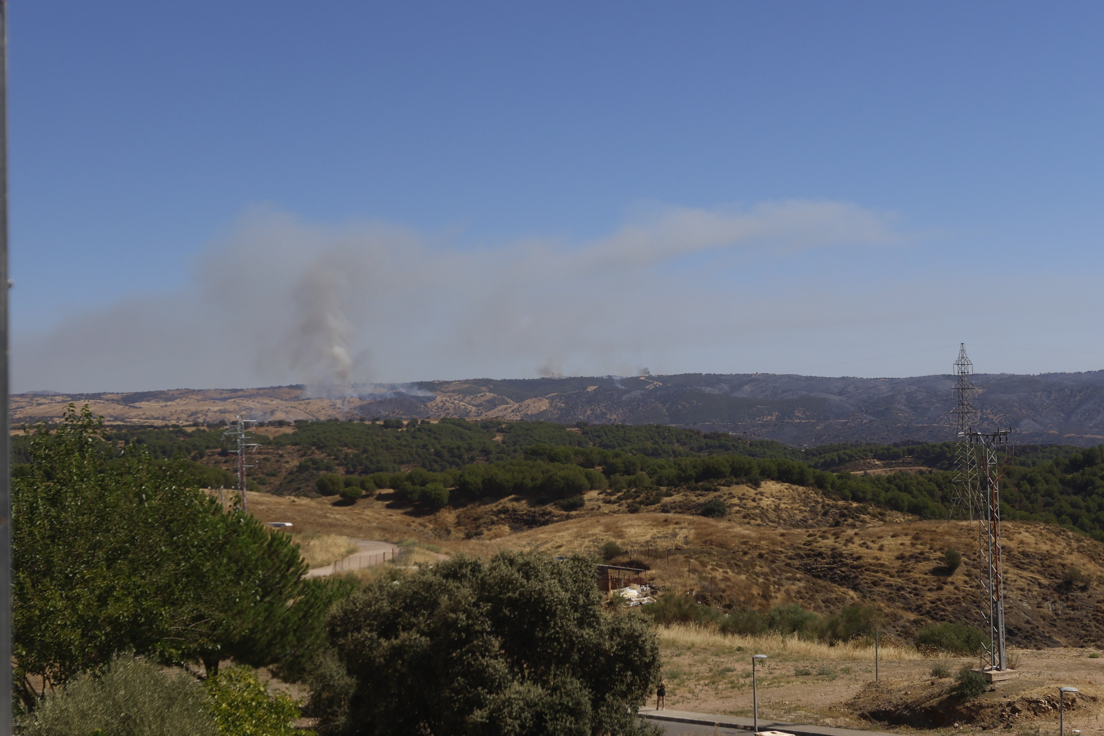 La lucha del operativo del Infoca con el complejo incendio de Obejo, en imágenes