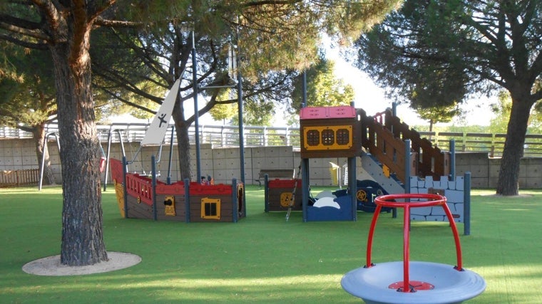 Una de las zonas infantiles adaptadas en el Parque Juan Carlos I