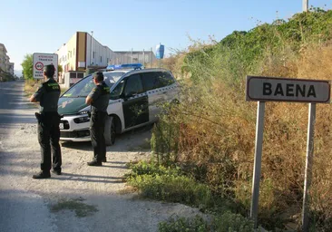 Estafan a decenas de clientes de una aseguradora en Baena con falsas pólizas de sus coches que habían pagado