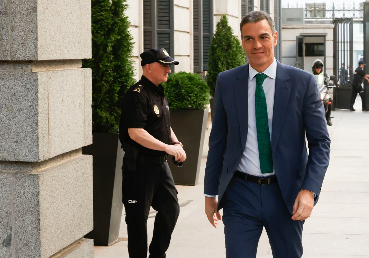 Pedro Sánchez, a su llegada este miércoles al Congreso de los Diputados