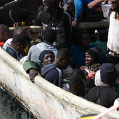 Rescatados 158 migrantes de dos cayucos en aguas de Gran Canaria