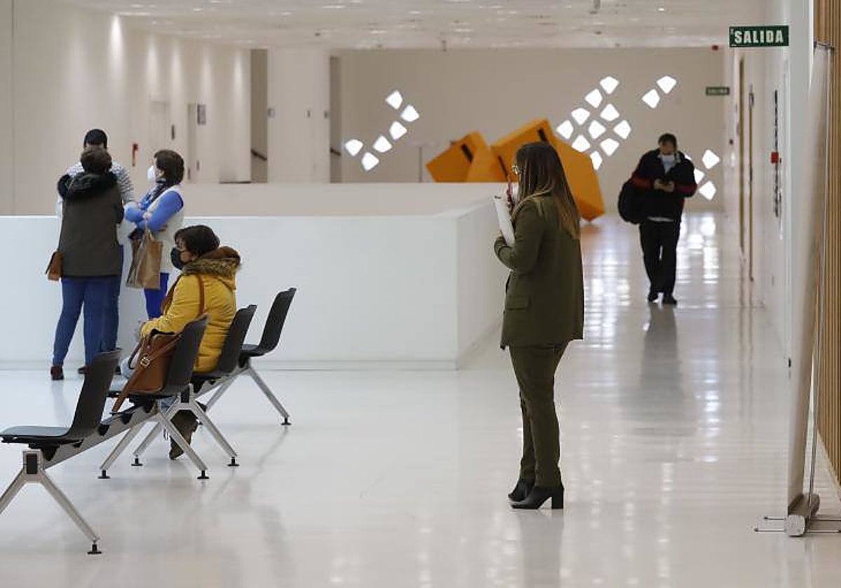 Pasillos de los Juzgados de lo Social en la Ciudad de la Justicia de Córdoba