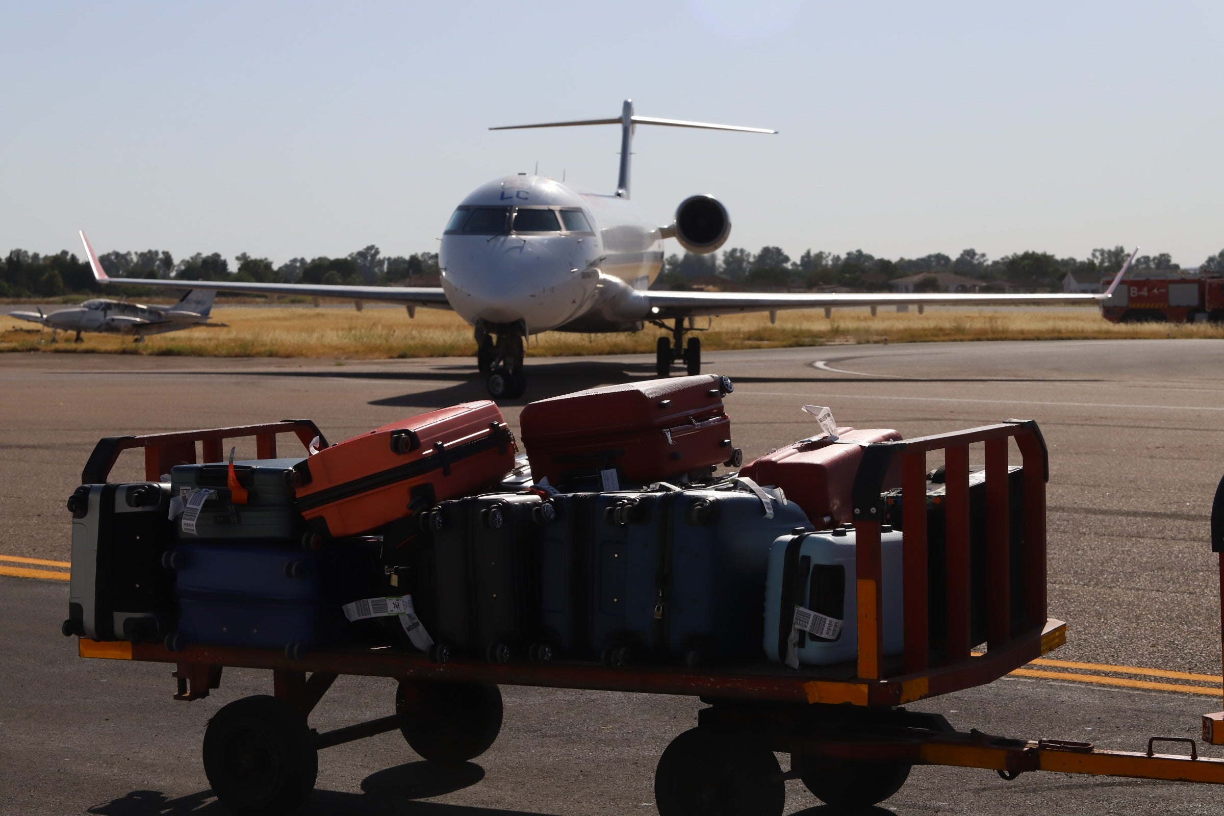 El estreno del vuelo entre Córdoba y Gran Canaria, en imágenes