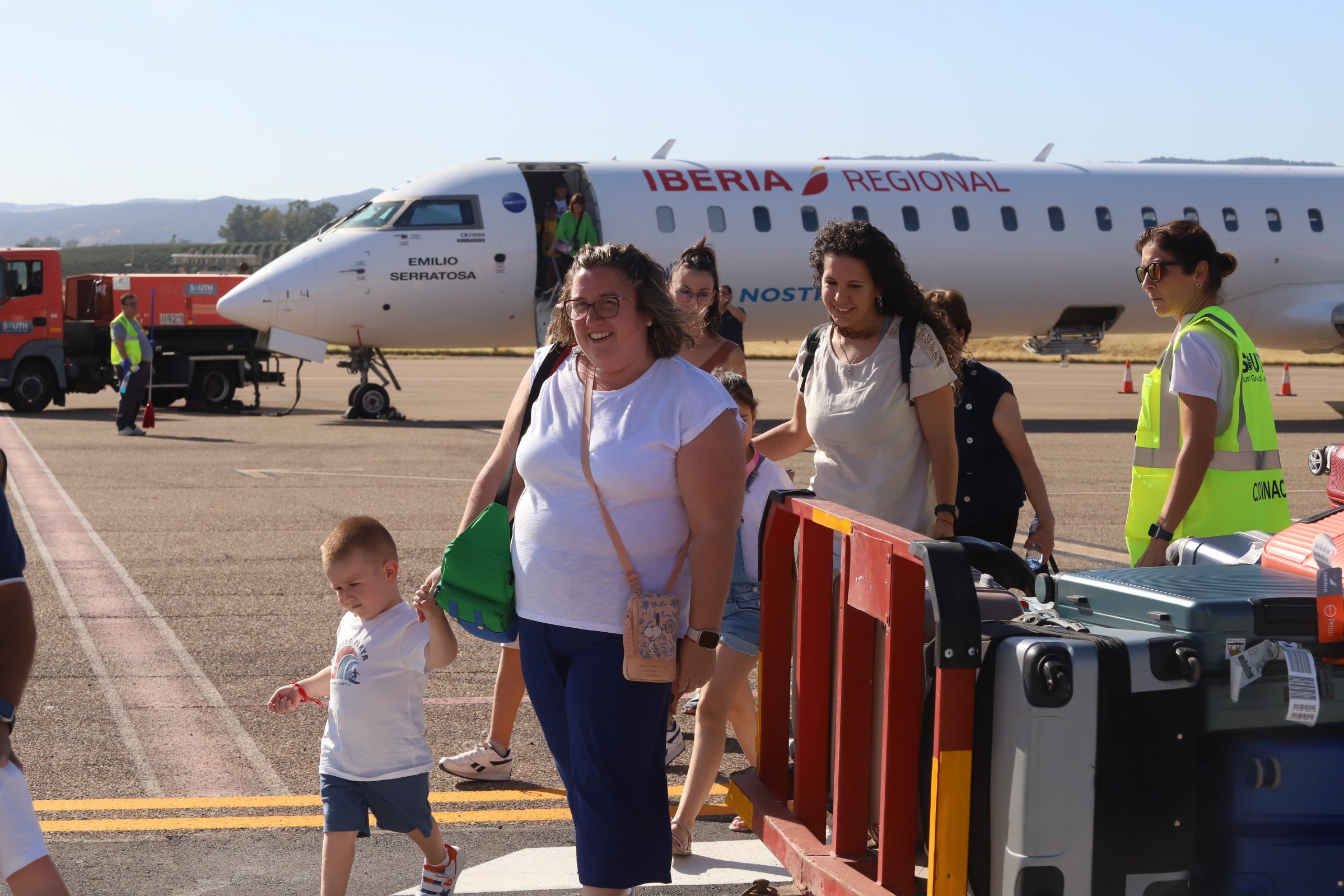 El estreno del vuelo entre Córdoba y Gran Canaria, en imágenes