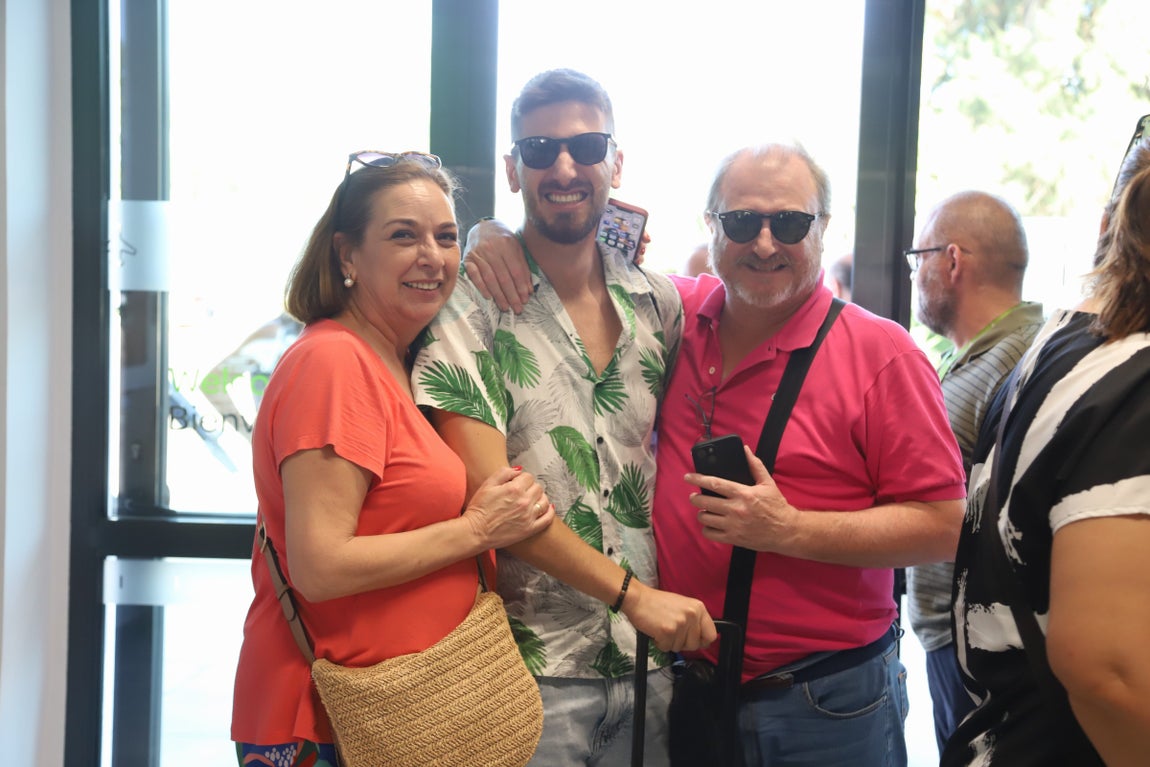 El estreno del vuelo entre Córdoba y Gran Canaria, en imágenes