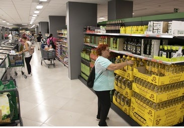 Mercadona aclara el origen de su aceite de oliva: «Tanto de los proveedores como de las aceitunas»