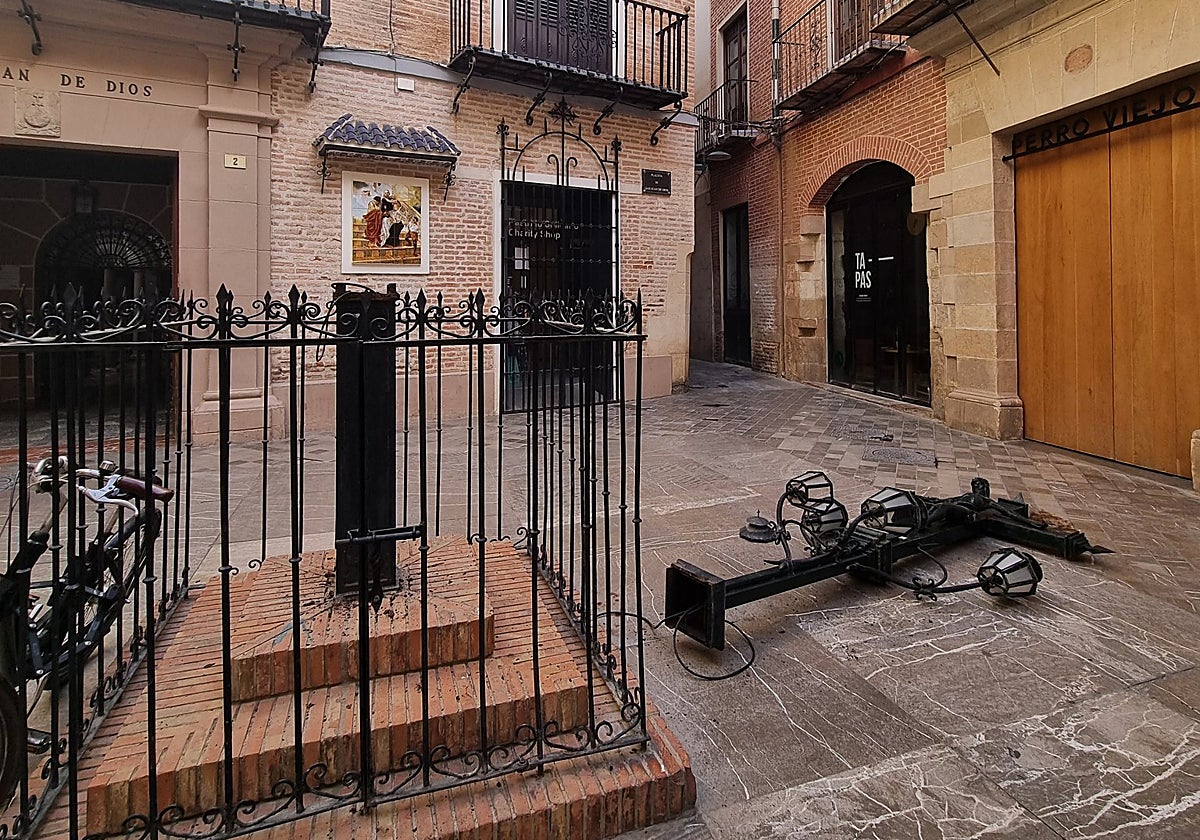 Estado en el que quedó la cruz