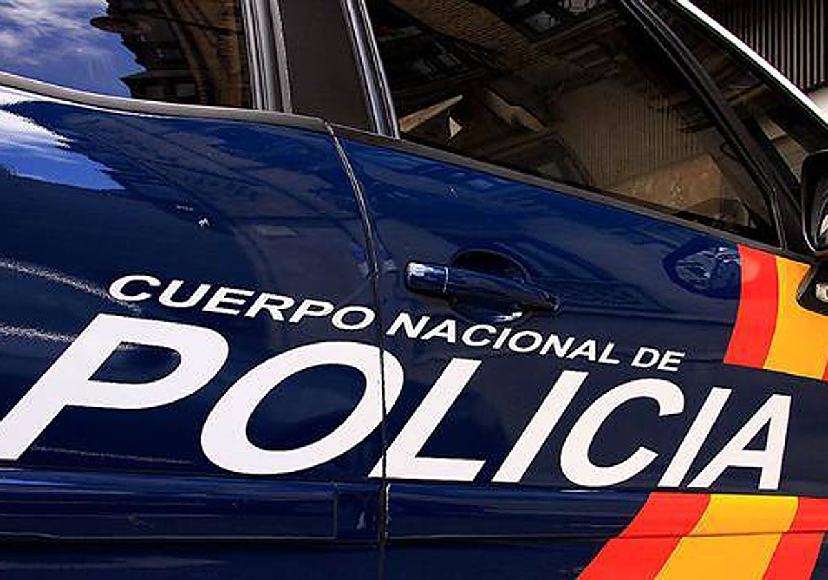 Detenidos dos hombres que conducían un coche que acababan de robar en Valladolid