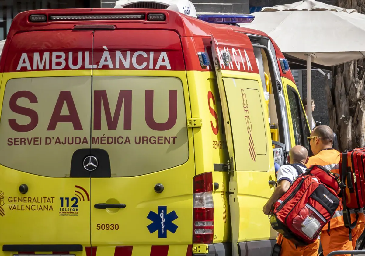 Imagen de archivo de una ambulancia del SAMU