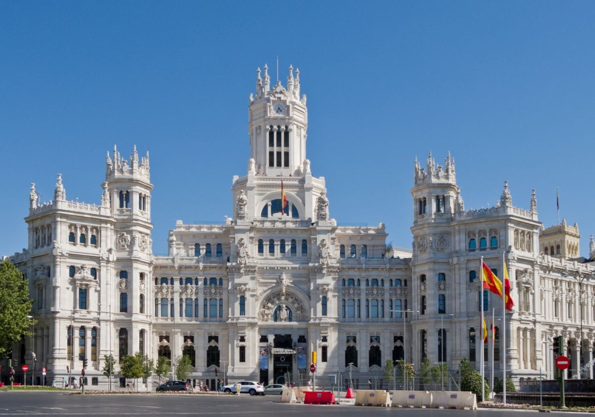 La fachada del Palacio de Cibeles