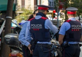 Los mossos cómplices de Puigdemont pueden afrontar unas penas de 6 meses a 3 años de prisión